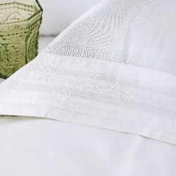 KLELIA - ΣΕΤ ΚΟΥΒΕΡΛΙ ΛΕΥΚΟ ΣΕΤ 3 ΤΕΜΑΧΙΑ (1 235X250, 2 50X70) KLELIA - ΣΕΤ ΚΟΥΒΕΡΛΙ ΛΕΥΚΟ ΣΕΤ 3 ΤΕΜΑΧΙΑ (1 235X250, 2 50X70)