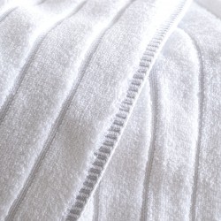 PYRAMID - ΠΕΤΣΕΤΑ 100% ΒΑΜΒΑΚΙ ZERO TWIST 530GR ΛΕΥΚΟ ΠΡΟΣΩΠΟΥ (50X90)