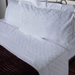 Silk Fashion Χειροποιητο Σεντονι Με Κεντημα 2806B Τριων Τεμαχιων (180Cm X 270Cm) Λευκο Σιελ