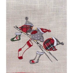 χριστουγεννιάτικο τραπεζοκαρέ ( 140cm X 140cm) 4095